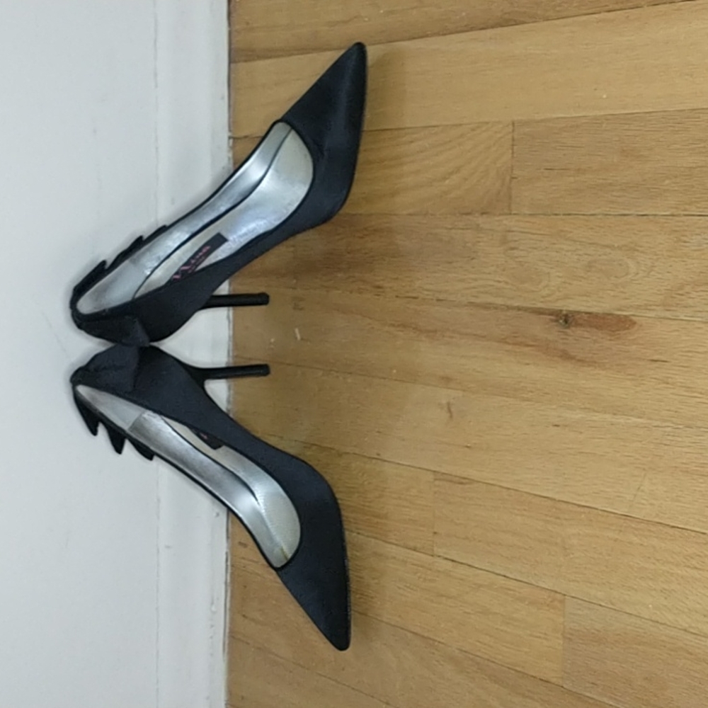 Nina "Quenna" black pumps with bow in the back - Picture 6 of 11